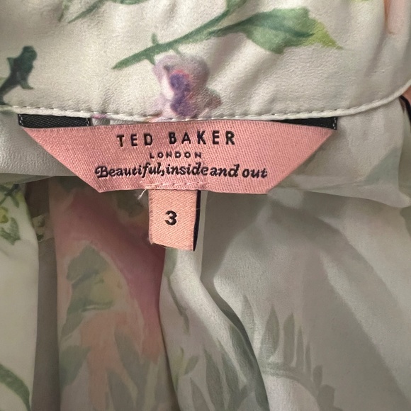 Ted Baker Floral Lavender Short Romper Wrap Detail Size 3 (US 8) - Picture 16 of 16